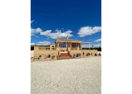 Villa - Wederverkoop - Pinoso - 