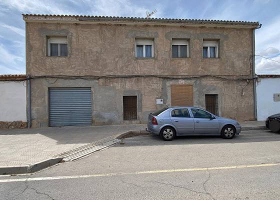 Village house - Resale - Pinoso - Pinoso
