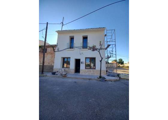 Village house - Resale - Pinoso - Pinoso