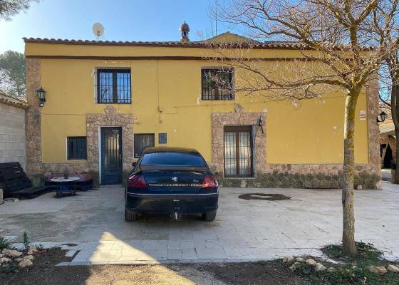 Village house - Resale - Yecla - Yecla
