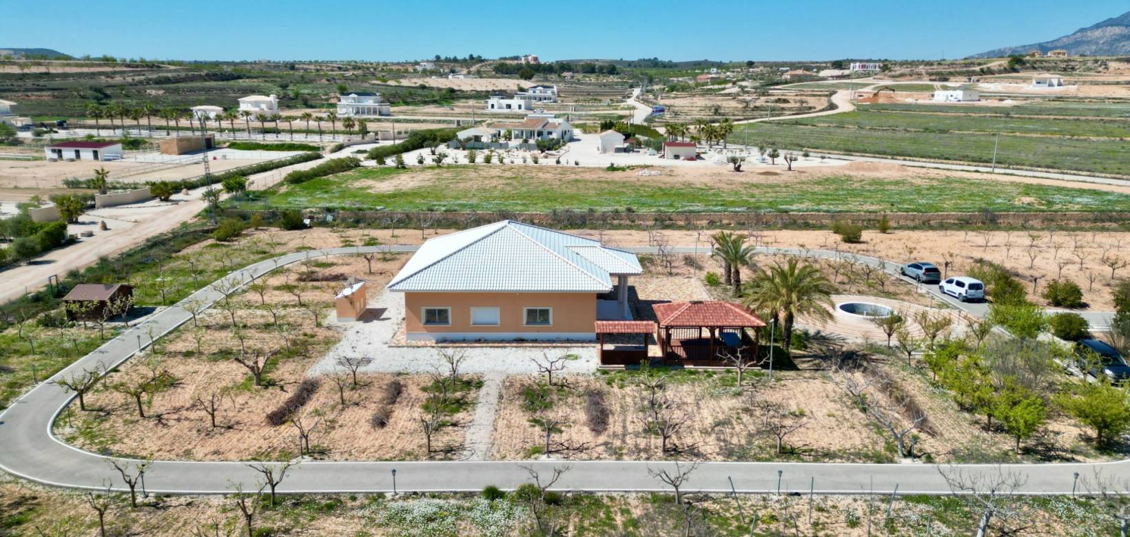 Wederverkoop - 5. Finca / Country Property - Pinoso - 