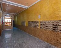 Wederverkoop - Apartment / flat - Torrevieja - Centro