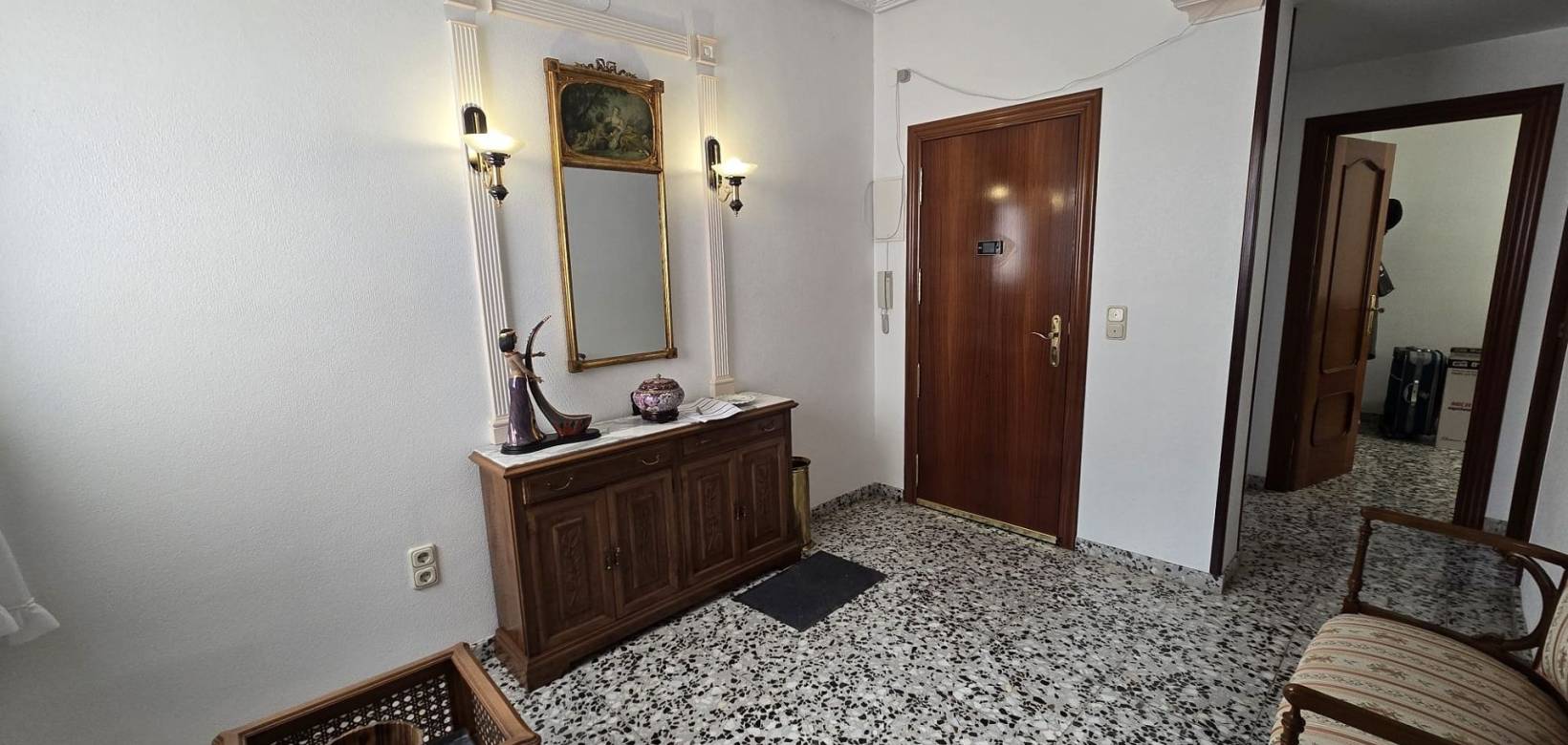 Wederverkoop - Appartement - 