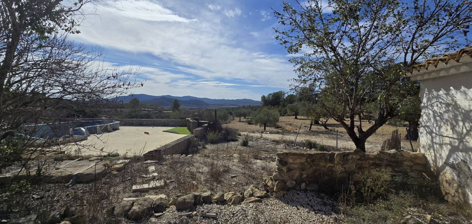 Wederverkoop - Country house -  - Monovar