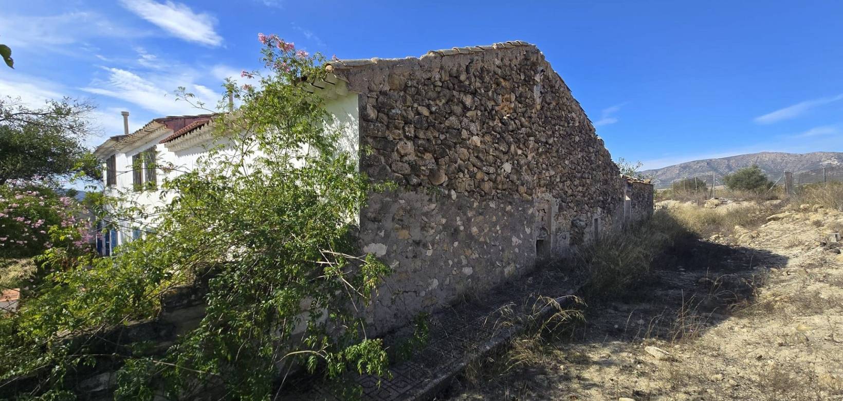 Wederverkoop - Country house -  - Monovar