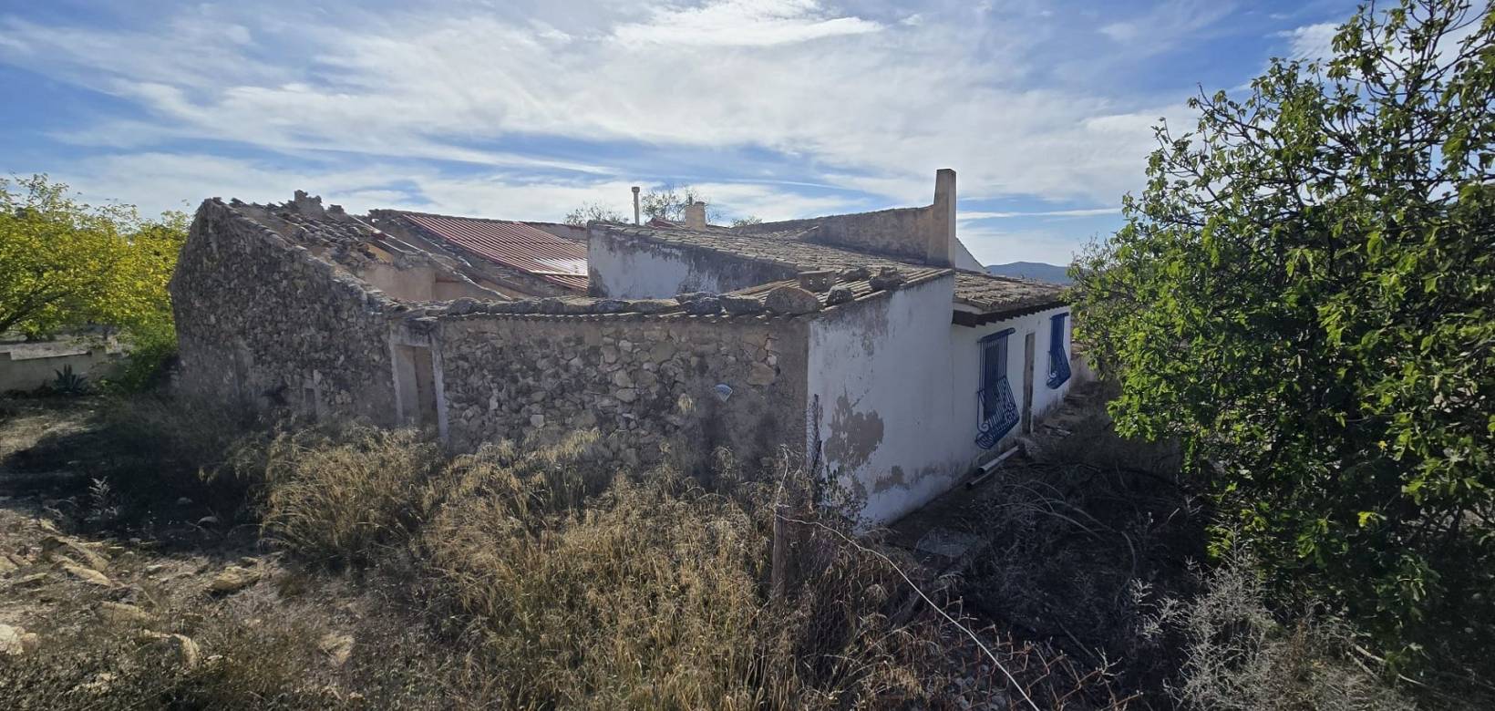 Wederverkoop - Country house -  - Monovar