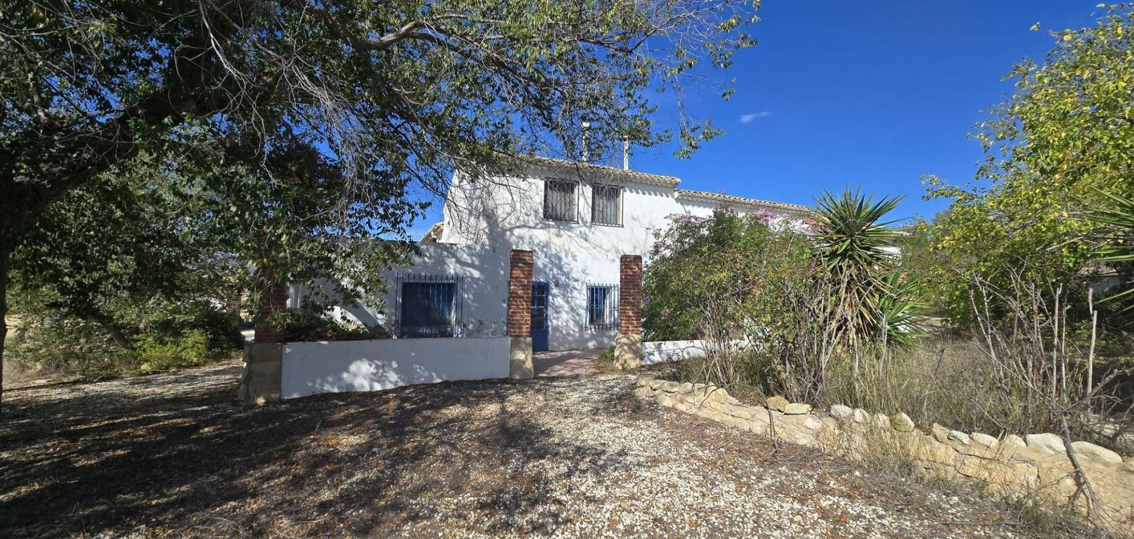 Wederverkoop - Country house -  - Monovar