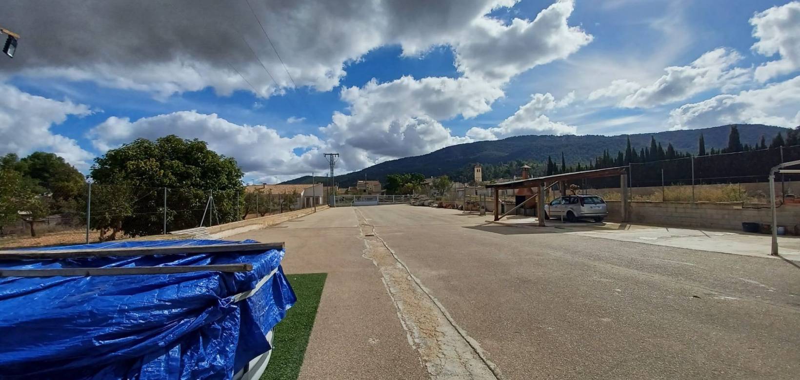 Wederverkoop - Country house -  - Monovar