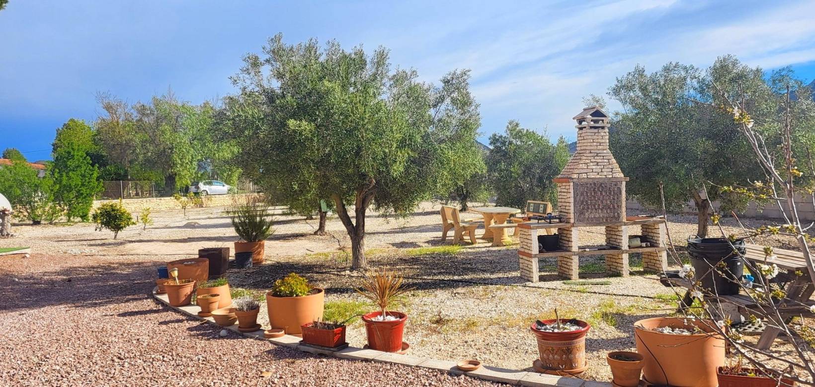 Wederverkoop - Country house -  - Monovar