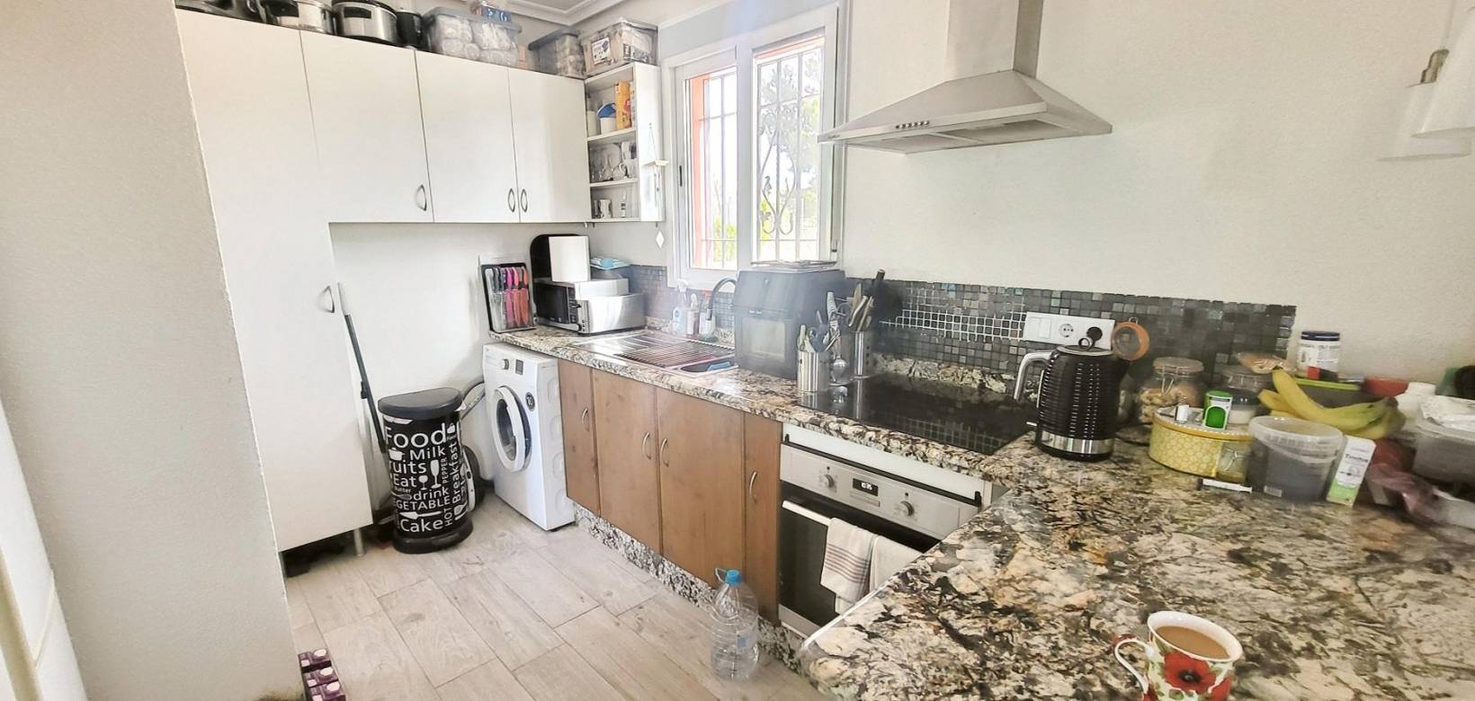 Wederverkoop - Country house -  - Monovar