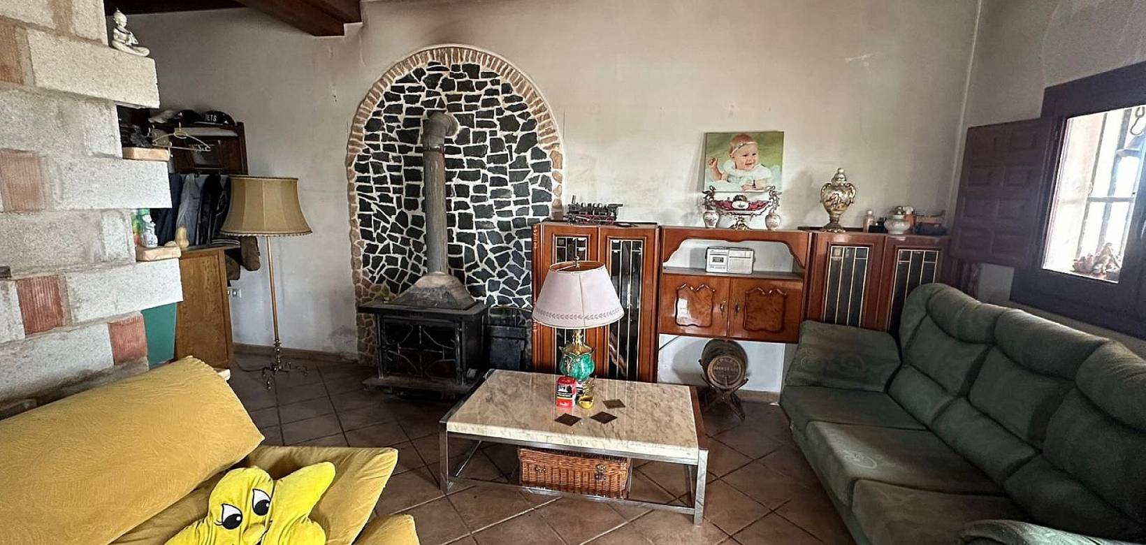 Wederverkoop - Country house - Novelda