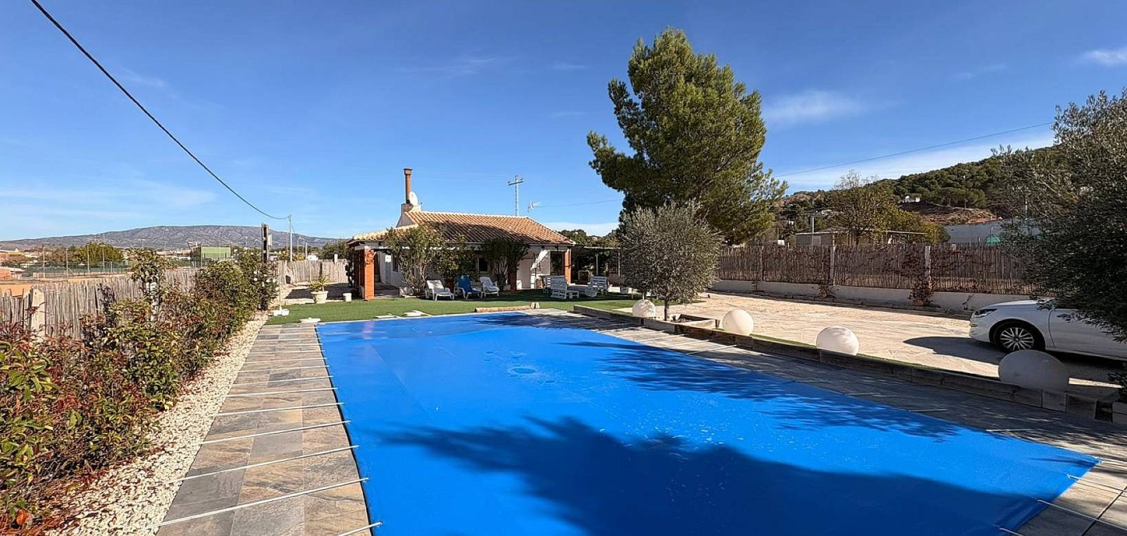 Wederverkoop - Country house - Pinoso - 