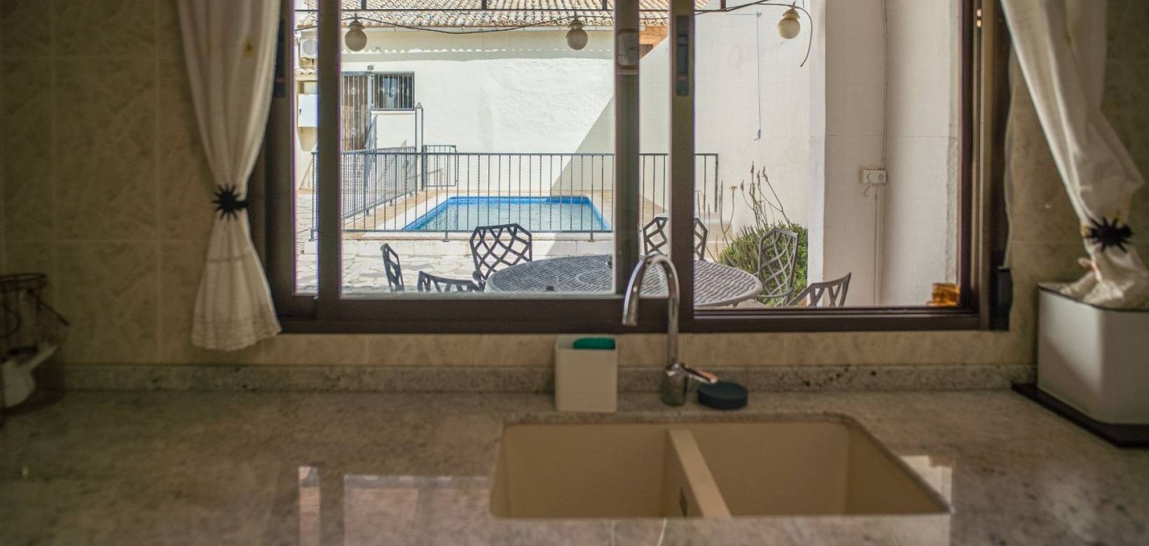 Wederverkoop - Country house - Pinoso - 