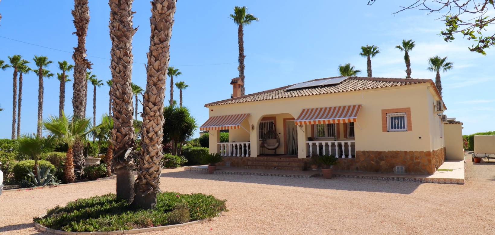 Wederverkoop - Country Property - San Bartolome