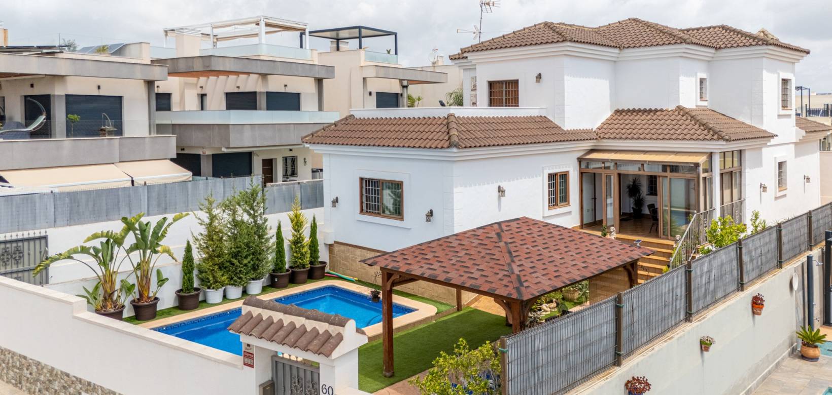 Wederverkoop - Detached villa - Los Montesinos - La Herrada