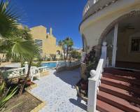 Wederverkoop - Detached villa - Monforte del Cid