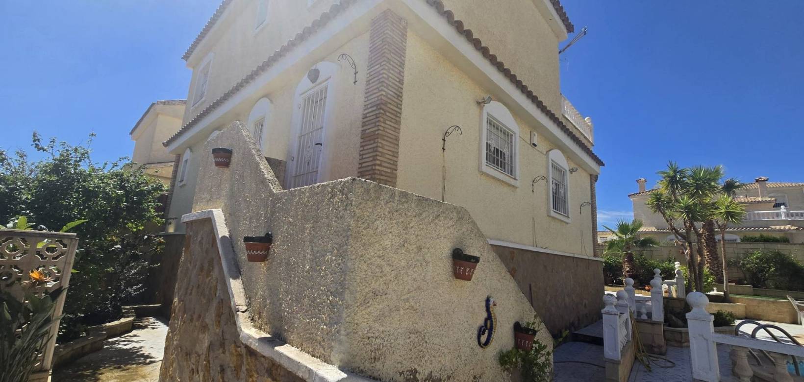 Wederverkoop - Detached villa - Monforte del Cid