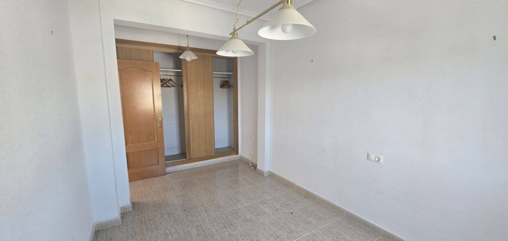 Wederverkoop - Detached villa - Monforte del Cid