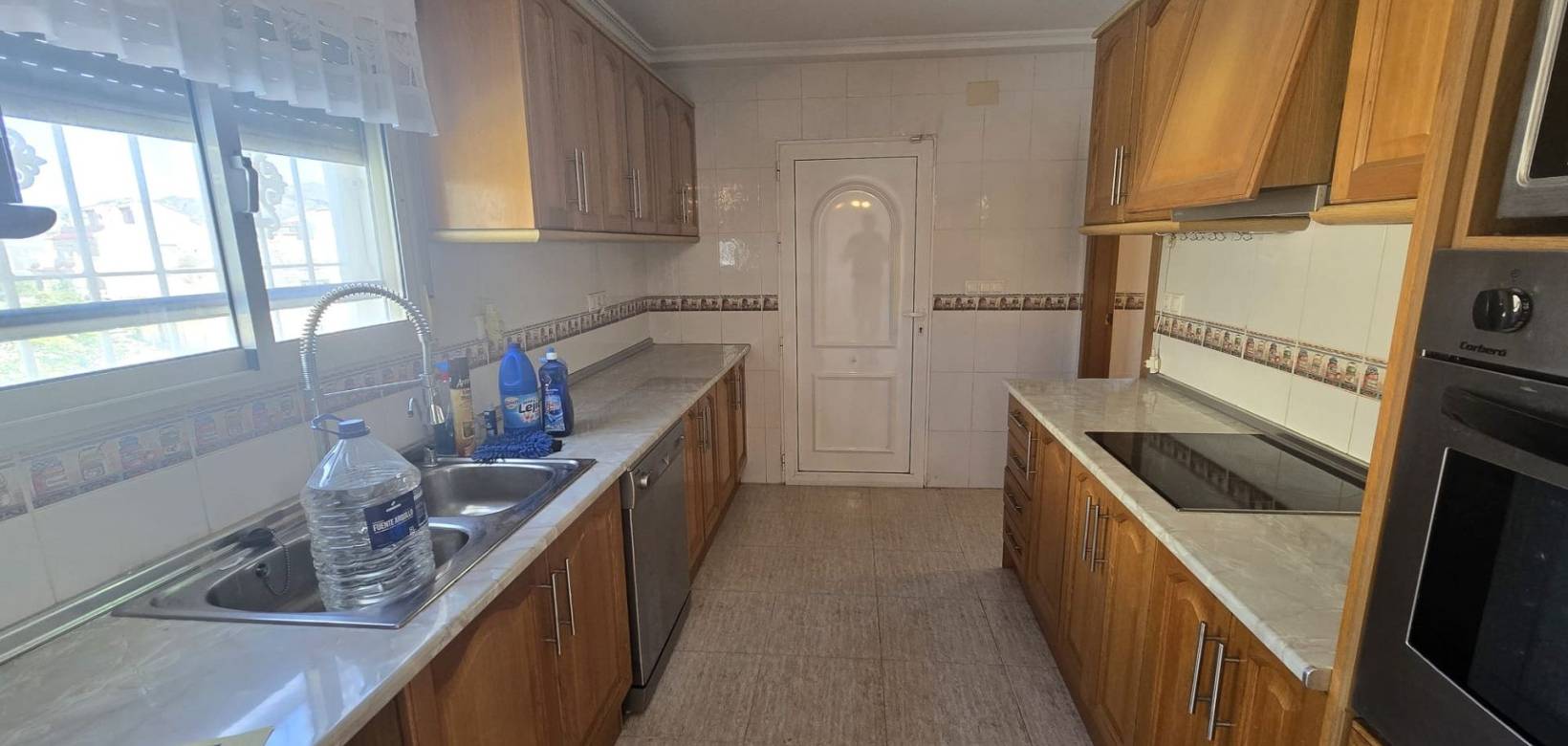Wederverkoop - Detached villa - Monforte del Cid