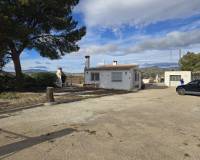 Wederverkoop - Detached villa -  - Monovar