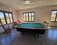 Wederverkoop - Detached villa -  - Monovar