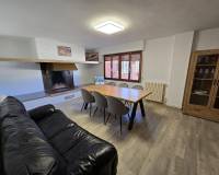 Wederverkoop - Detached villa -  - Monovar