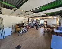 Wederverkoop - Detached villa -  - Monovar