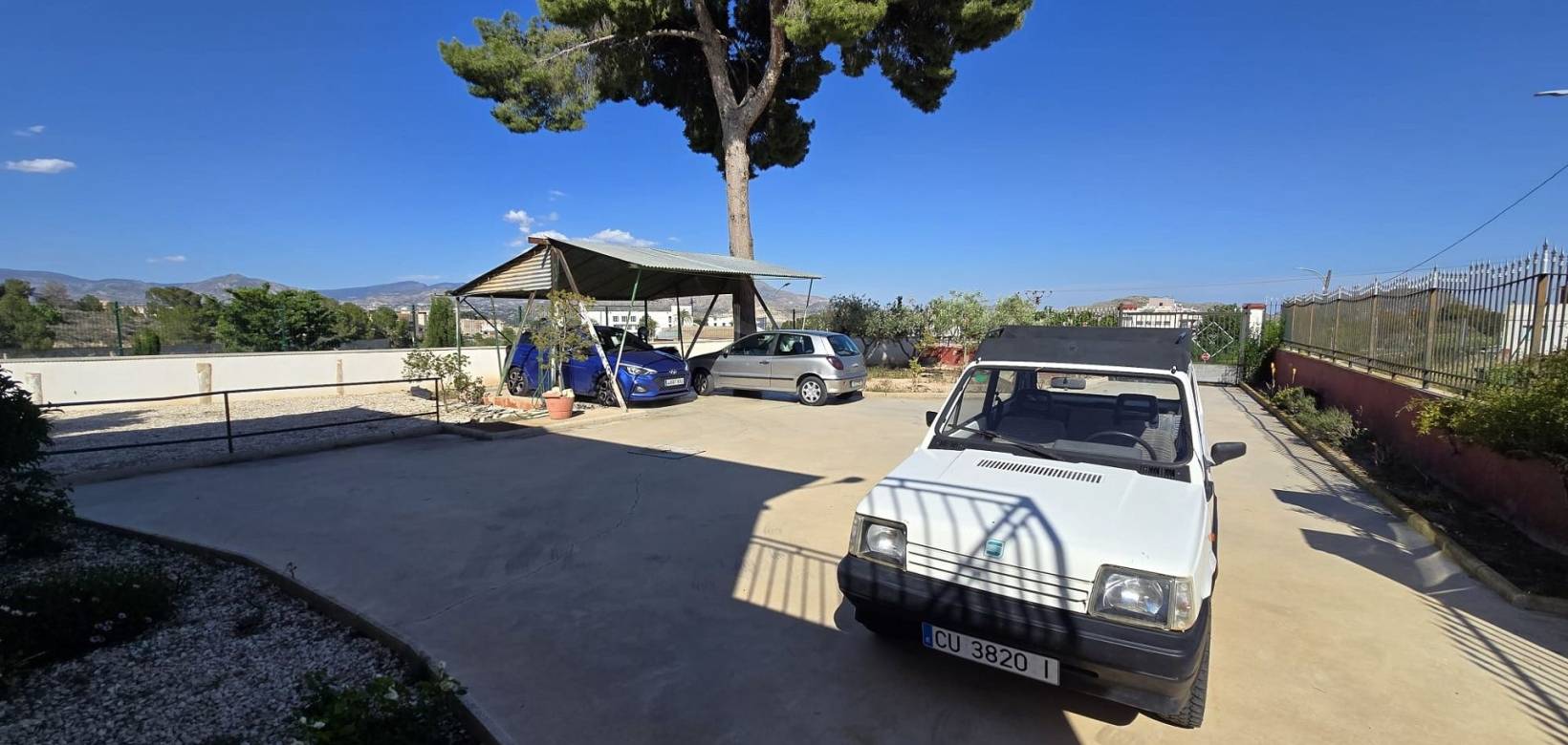 Wederverkoop - Detached villa -  - Monovar