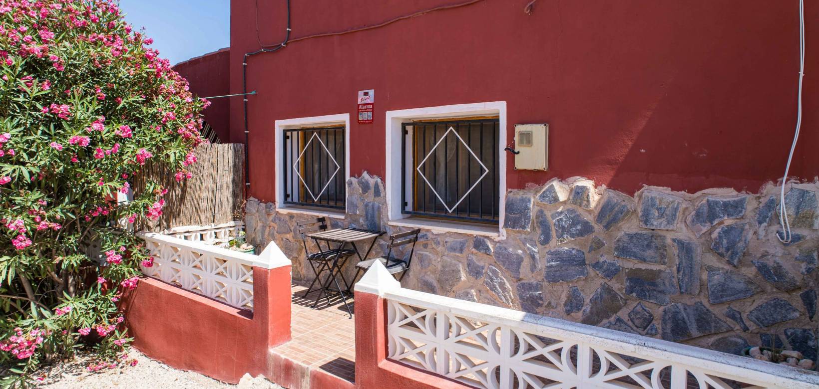 Wederverkoop - Detached villa - Pinoso - El Manyar