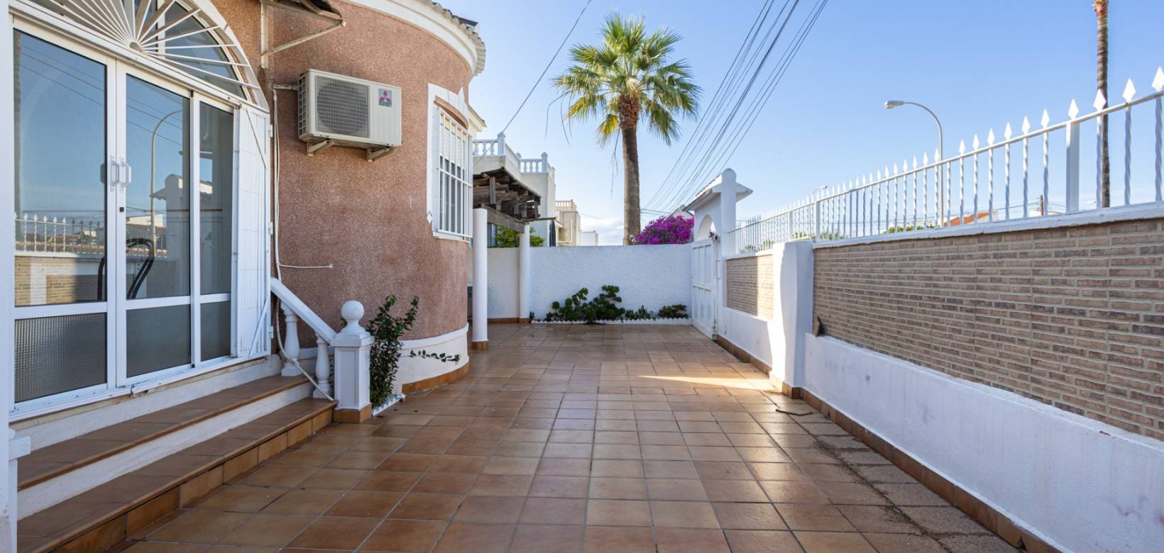 Wederverkoop - Detached villa - Torrevieja - Urbanización San Luis