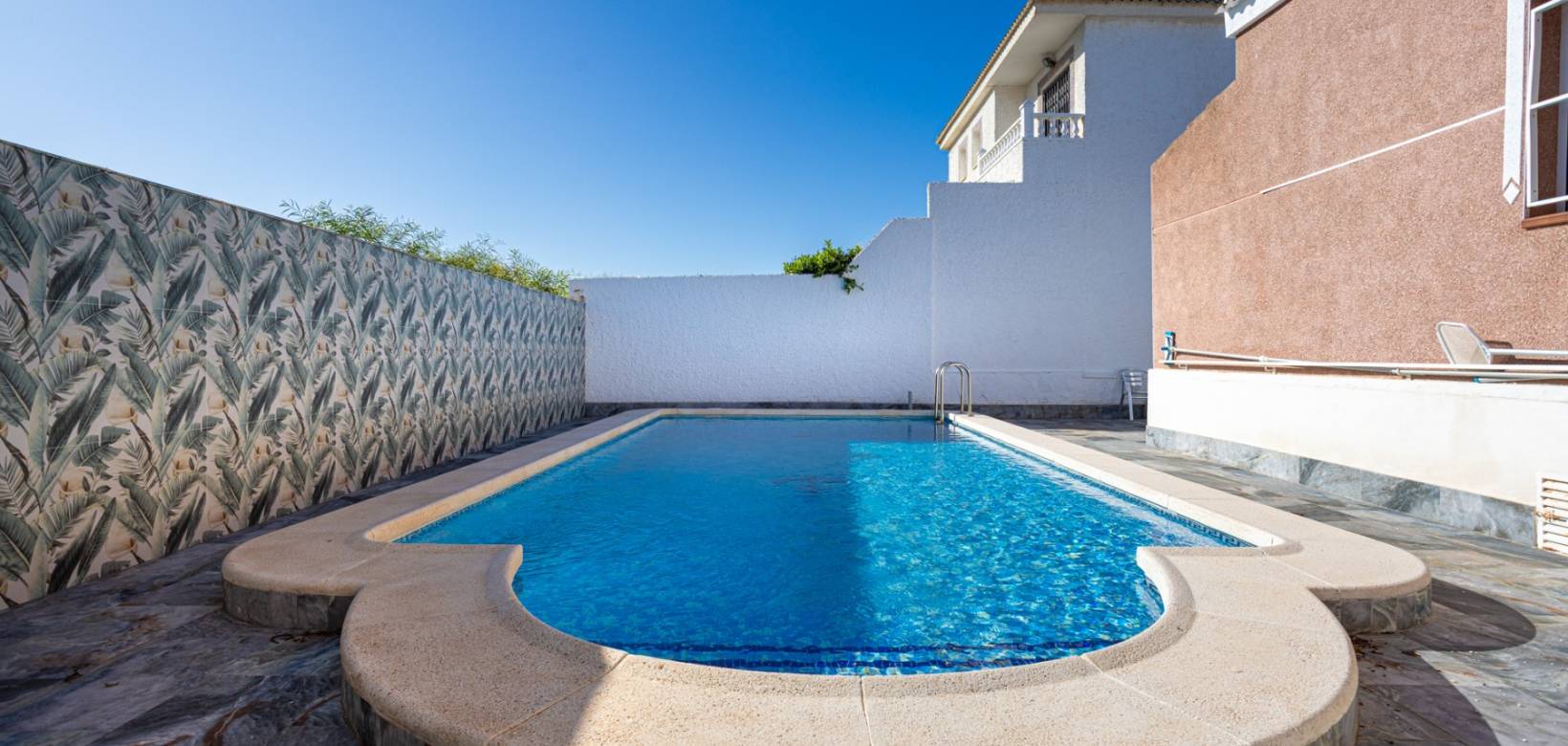 Wederverkoop - Detached villa - Torrevieja - Urbanización San Luis