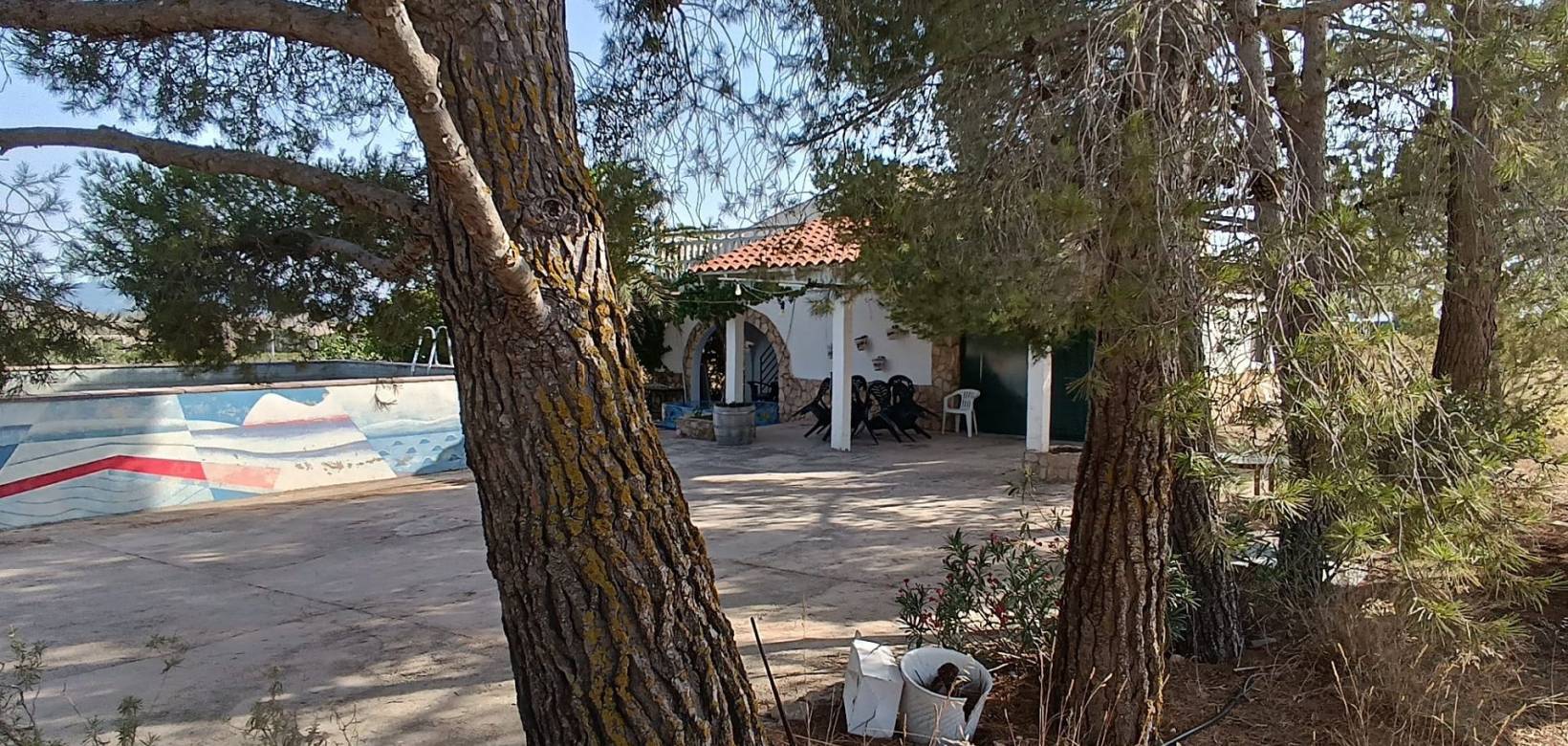 Wederverkoop - Detached villa - Yecla