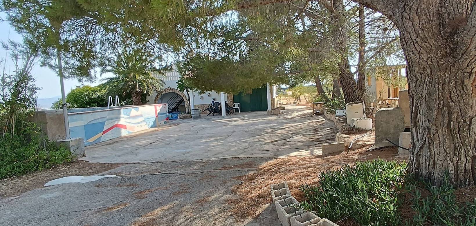 Wederverkoop - Detached villa - Yecla