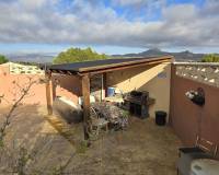 Wederverkoop - Detached villa - 