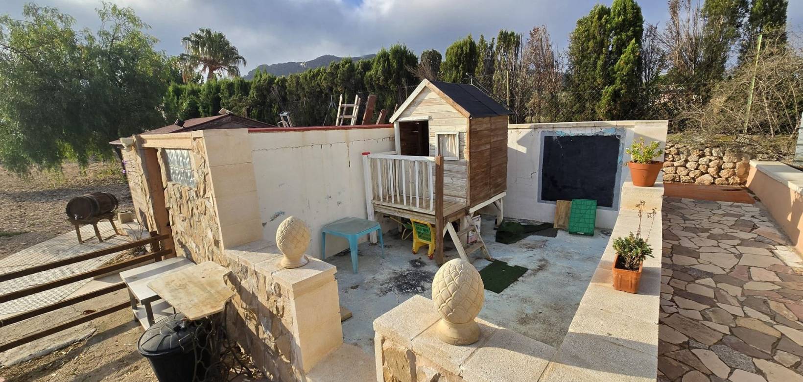 Wederverkoop - Detached villa - 