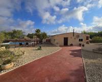 Wederverkoop - Detached villa - 