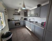 Wederverkoop - Detached villa - 