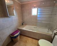 Wederverkoop - Detached villa - 