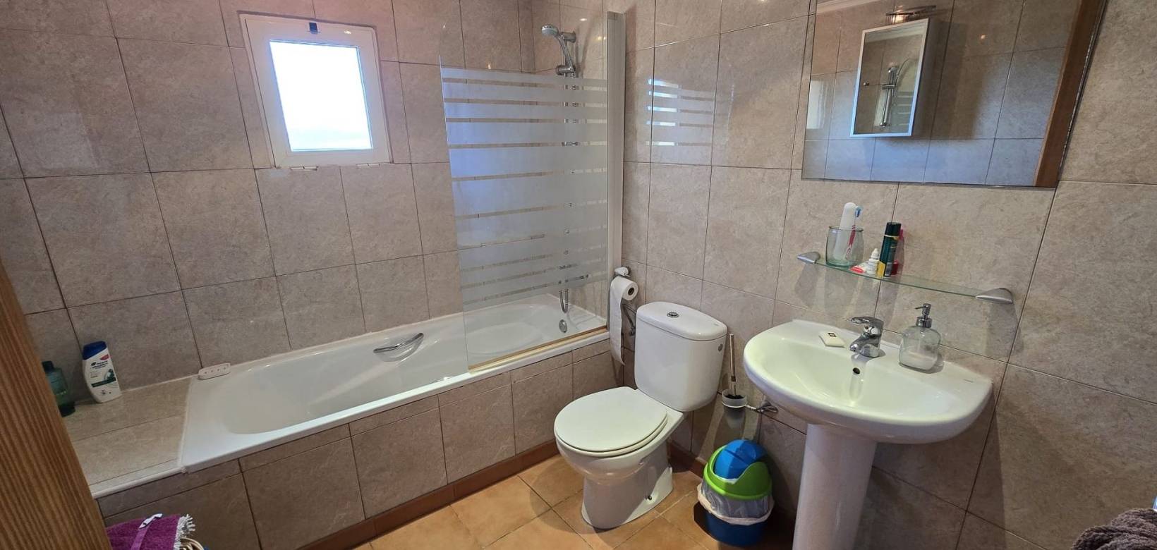 Wederverkoop - Detached villa - 