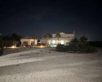 Wederverkoop - Detached villa - 