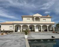 Wederverkoop - Detached villa - 