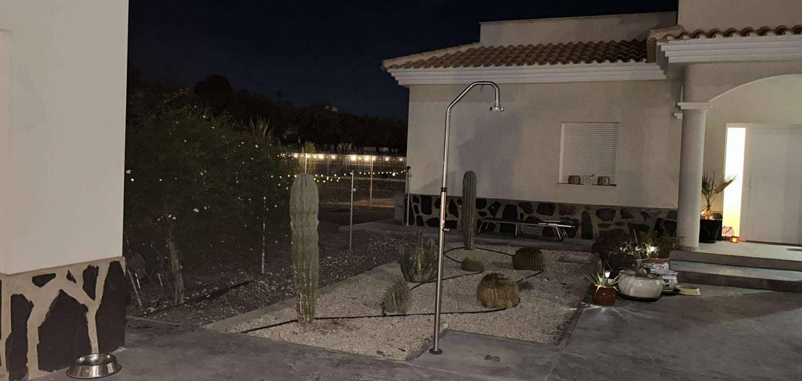 Wederverkoop - Detached villa - 