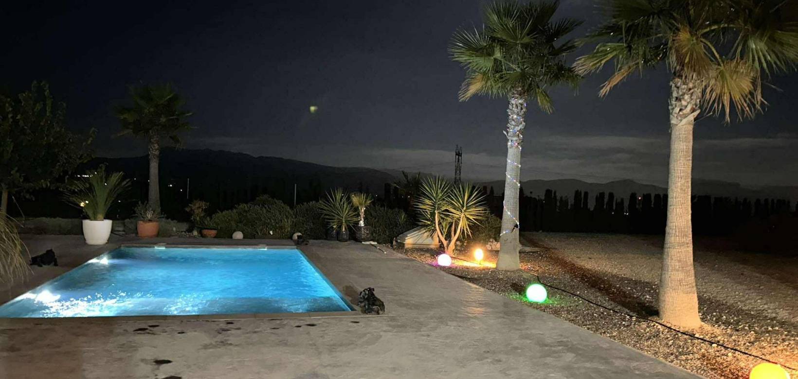 Wederverkoop - Detached villa - 