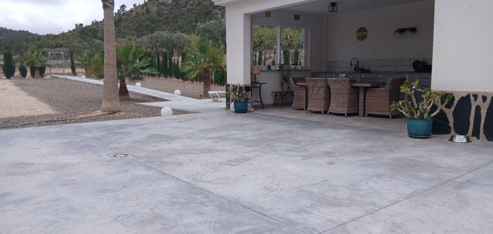 Wederverkoop - Detached villa - 