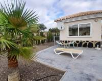 Wederverkoop - Detached villa - 