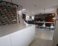 Wederverkoop - Detached villa - 