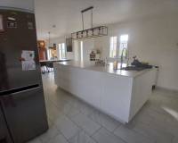 Wederverkoop - Detached villa - 