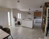 Wederverkoop - Detached villa - 