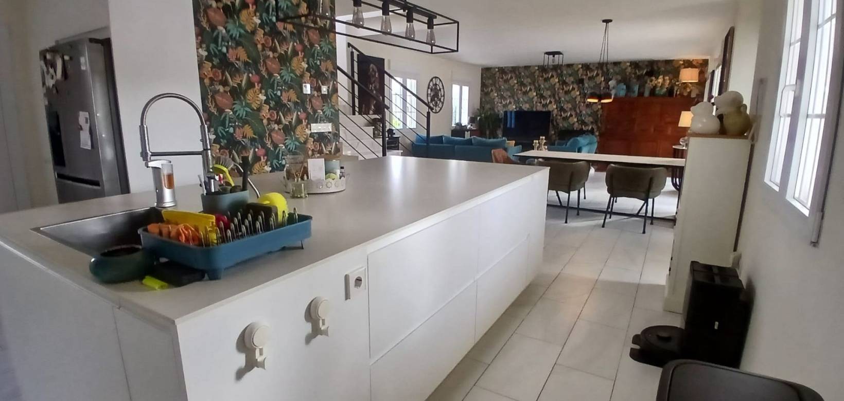 Wederverkoop - Detached villa - 