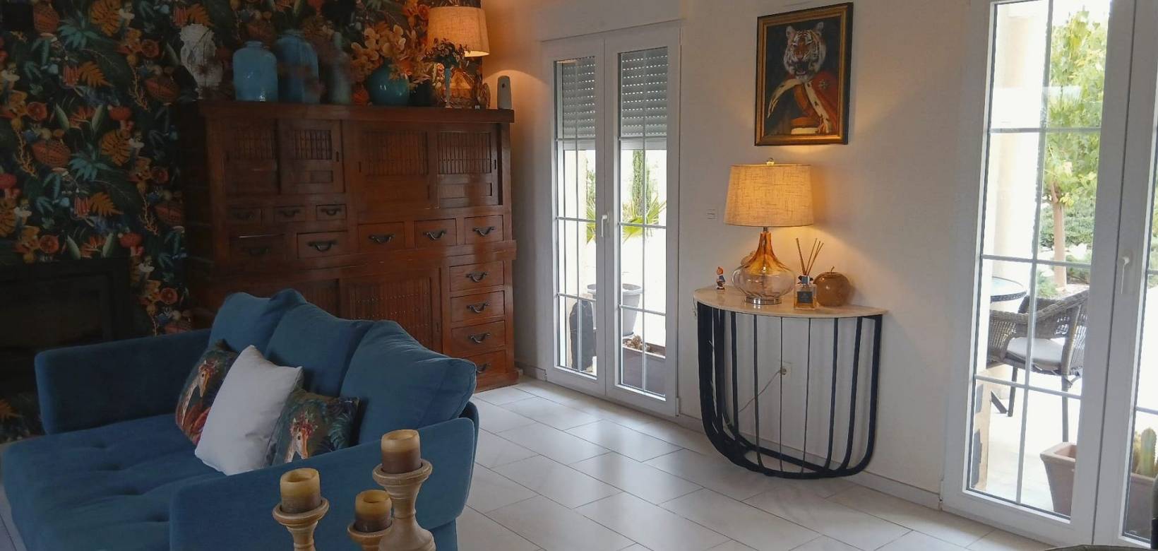 Wederverkoop - Detached villa - 